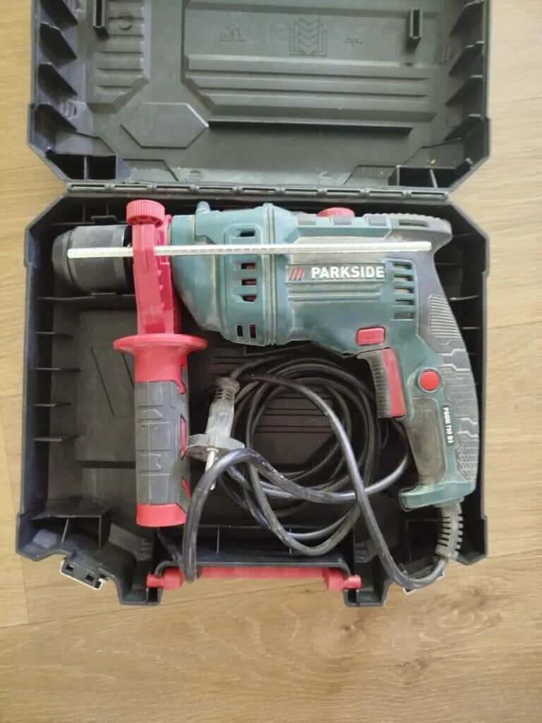 Perceuse à percussion