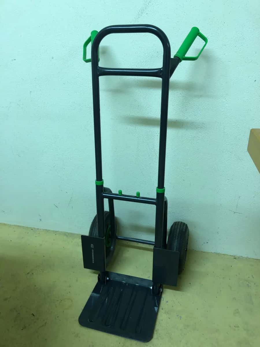 Diable pliant à louer pour vos besoins de transport et de manutention