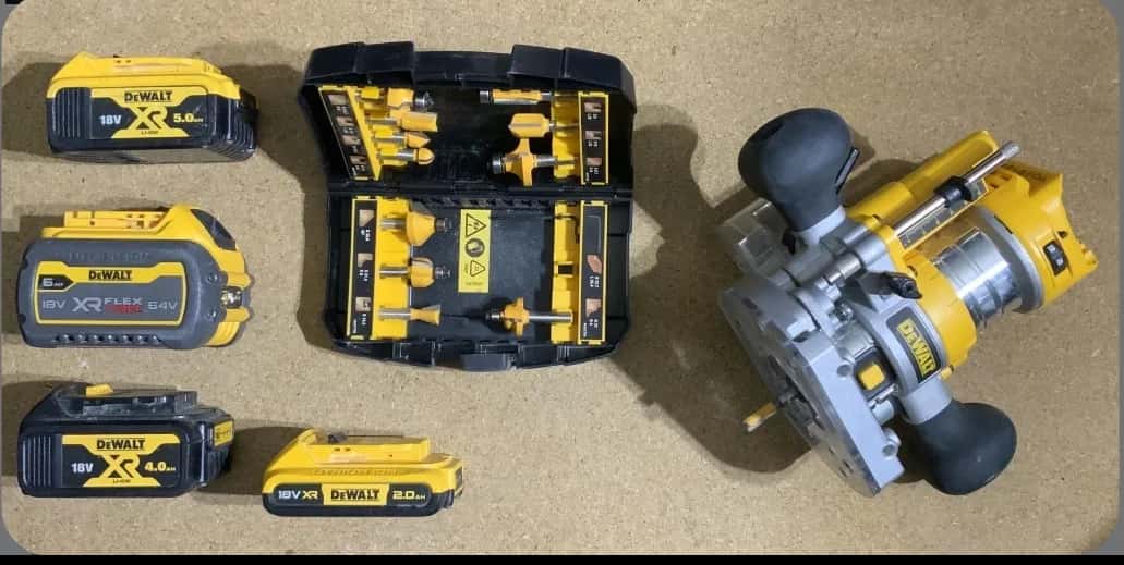 Défonceuse/affleureuse sans fil Dewalt