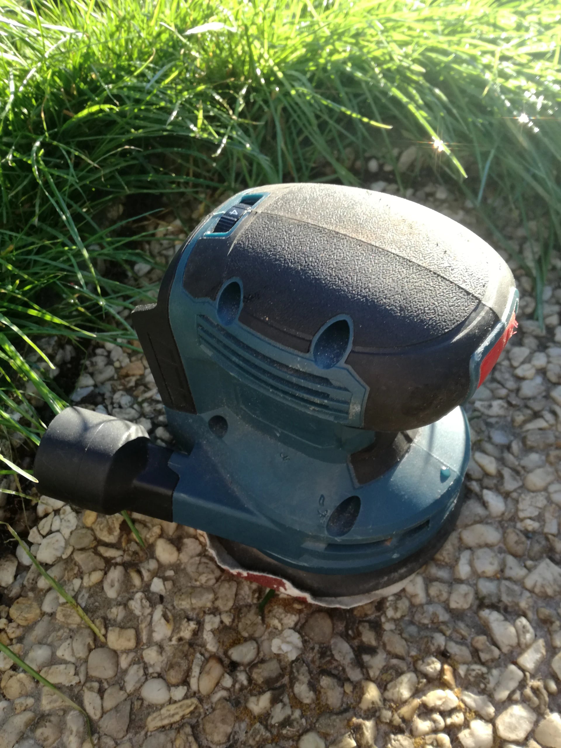 ponceuse sur batterie