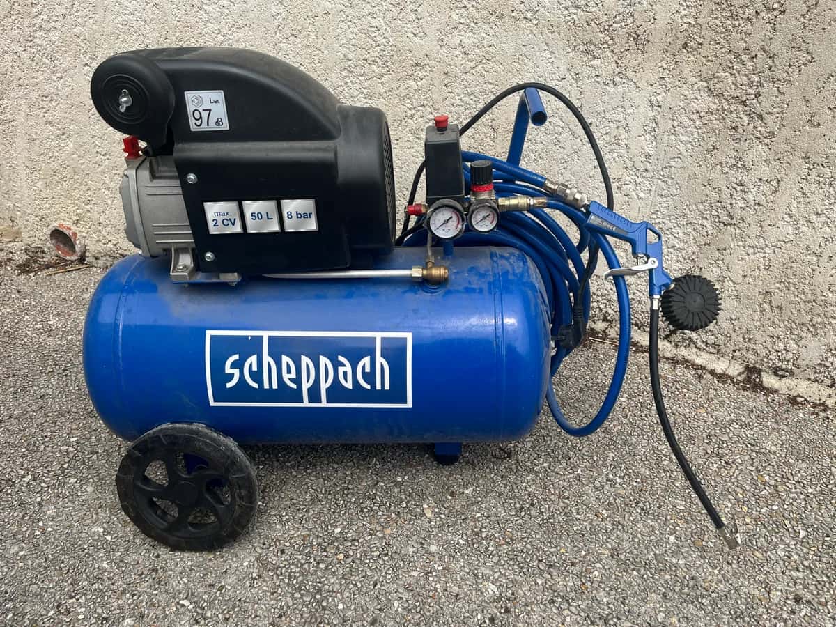 Compresseur 50 L à louer entre particuliers