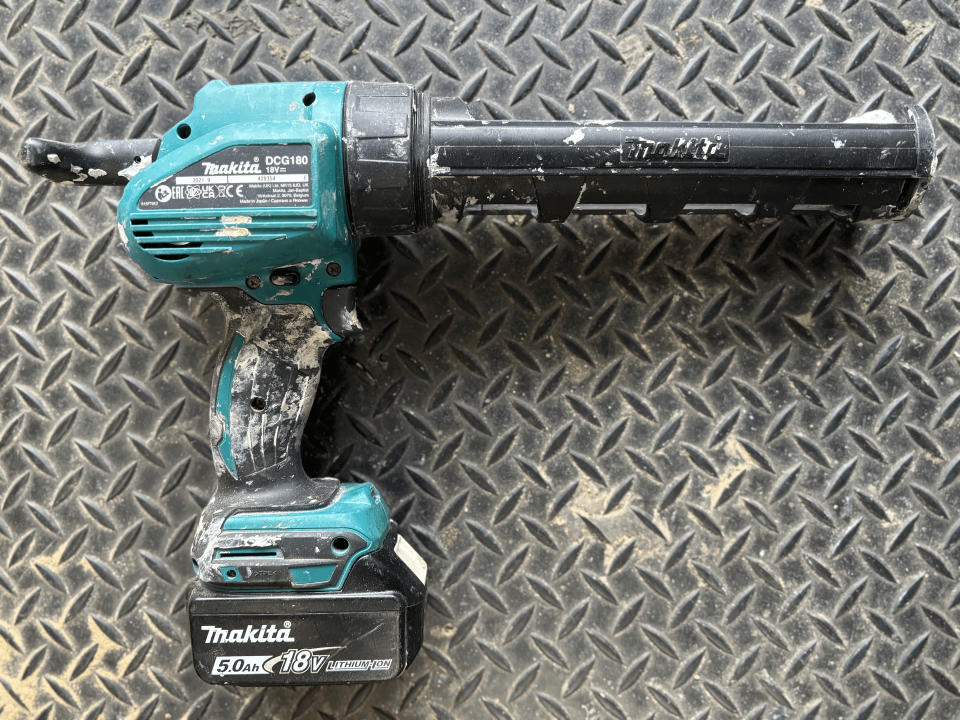 Pistolet à mastic électrique