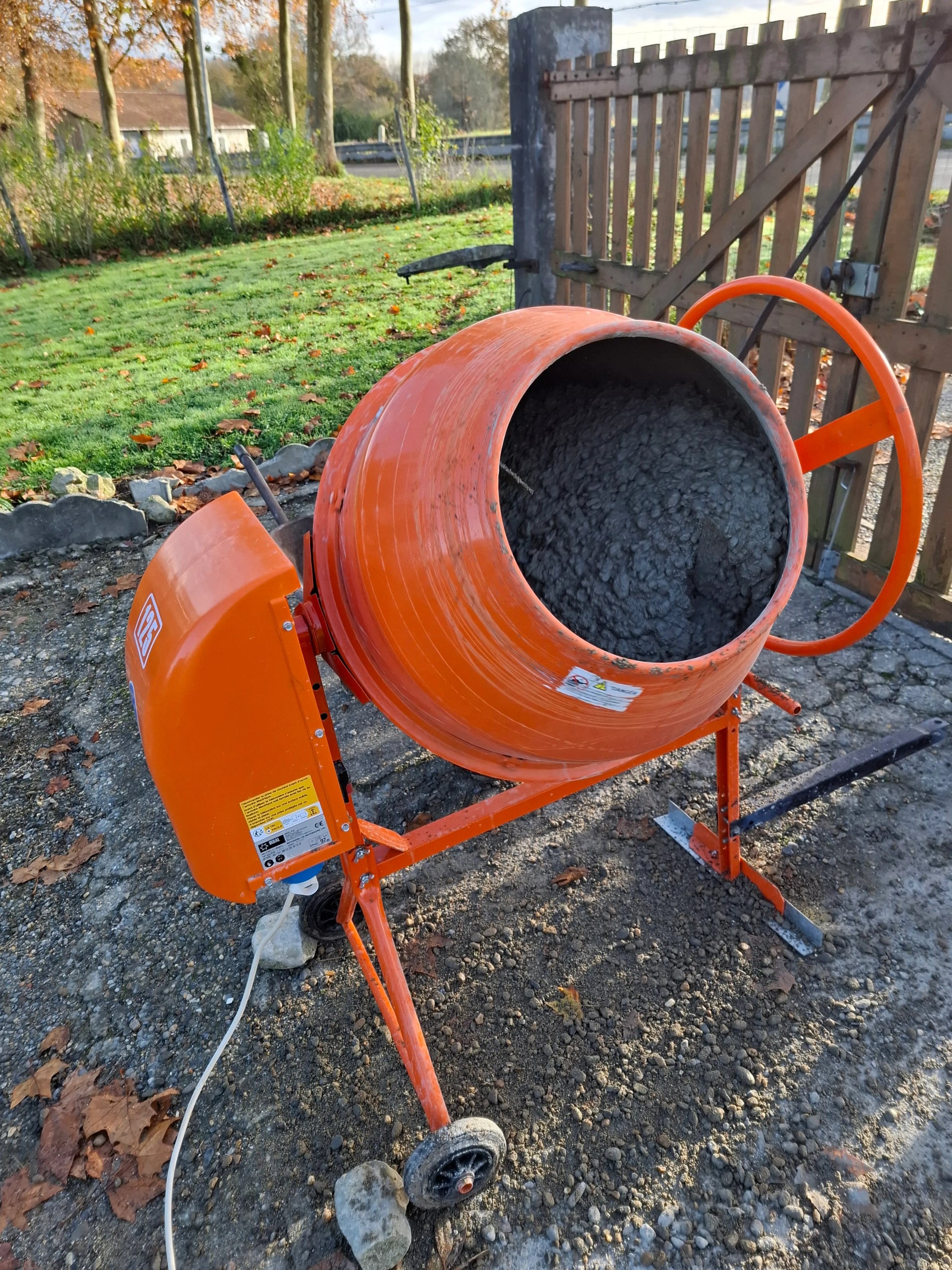 Bétonnière électrique