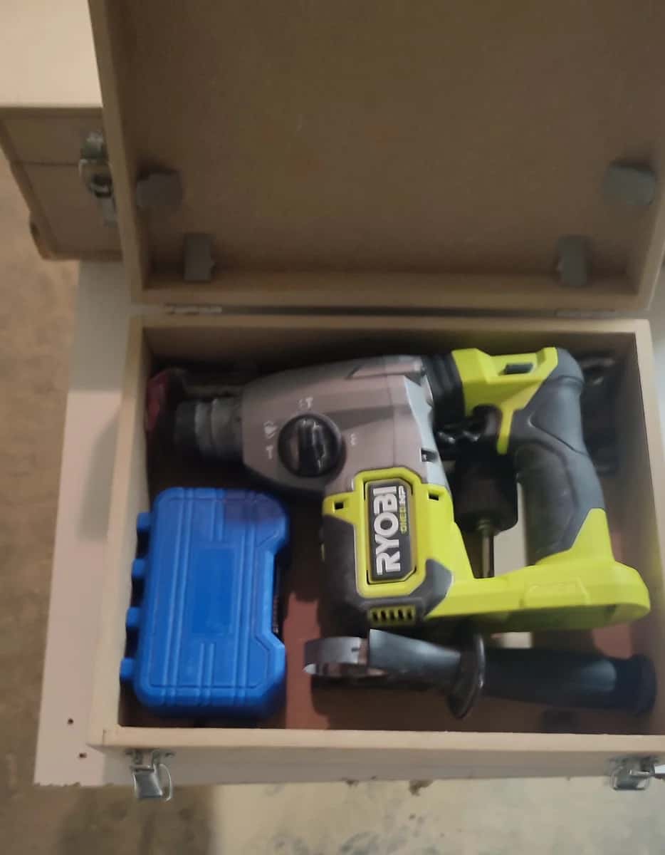 Perforateur sans fil RYOBI RSD S18X à louer entre particuliers