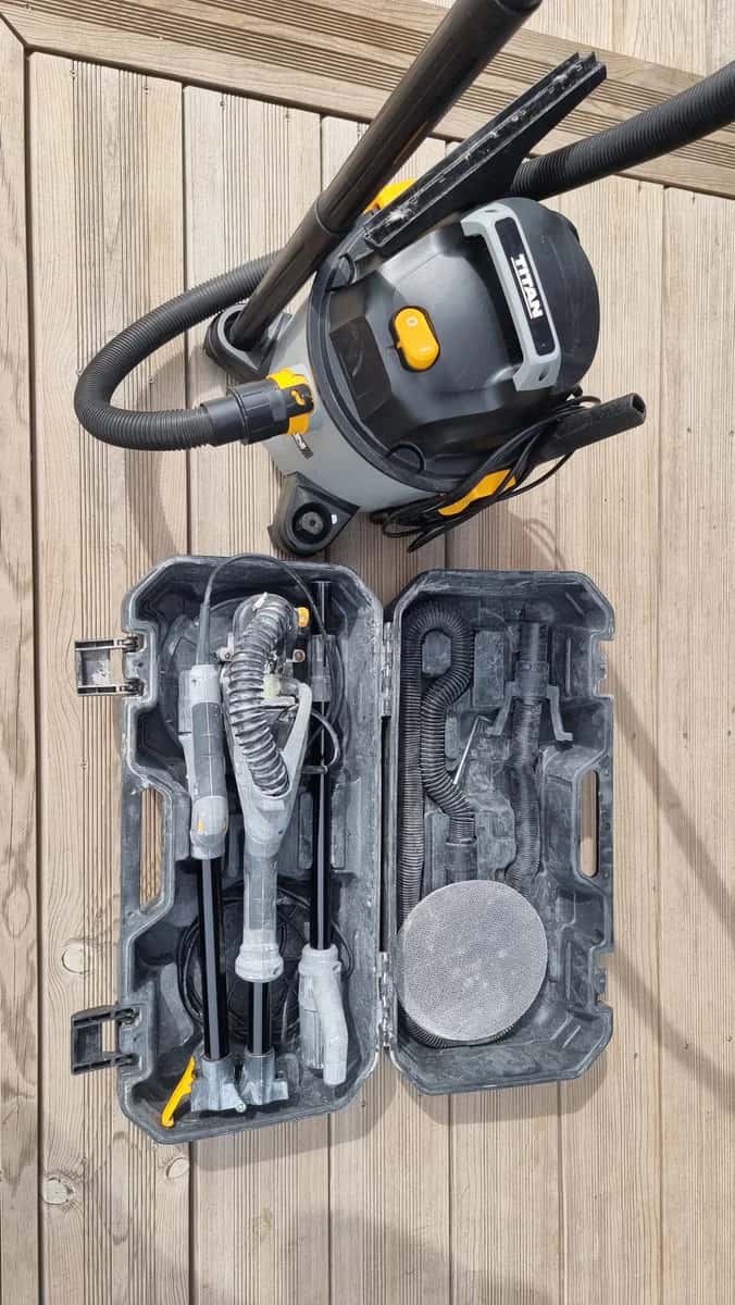 Ponceuse Girafe à plâtre télescopique 225 mm avec aspirateur