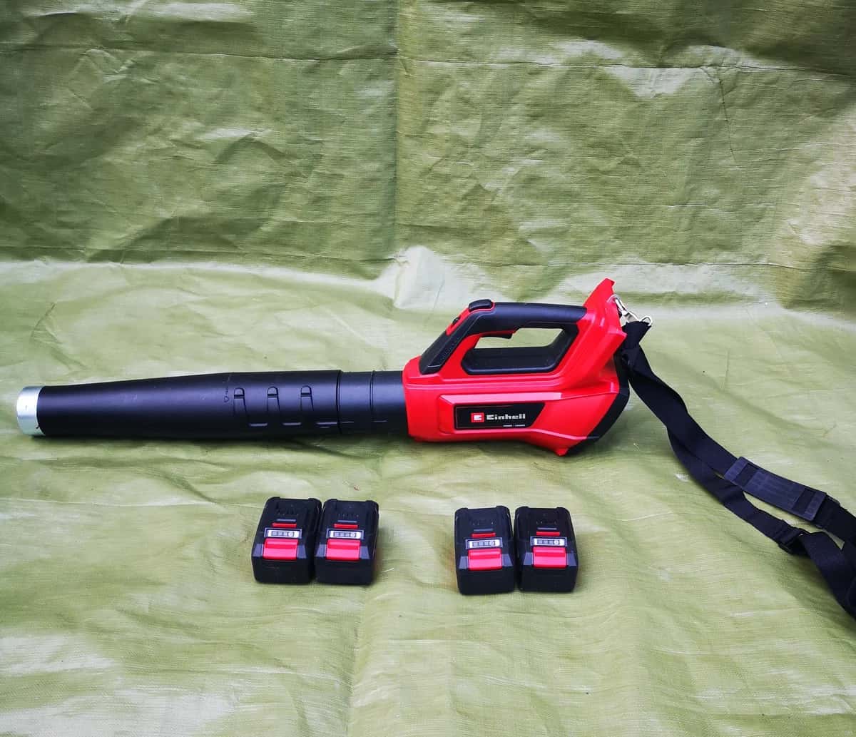 Location souffleur a feuilles