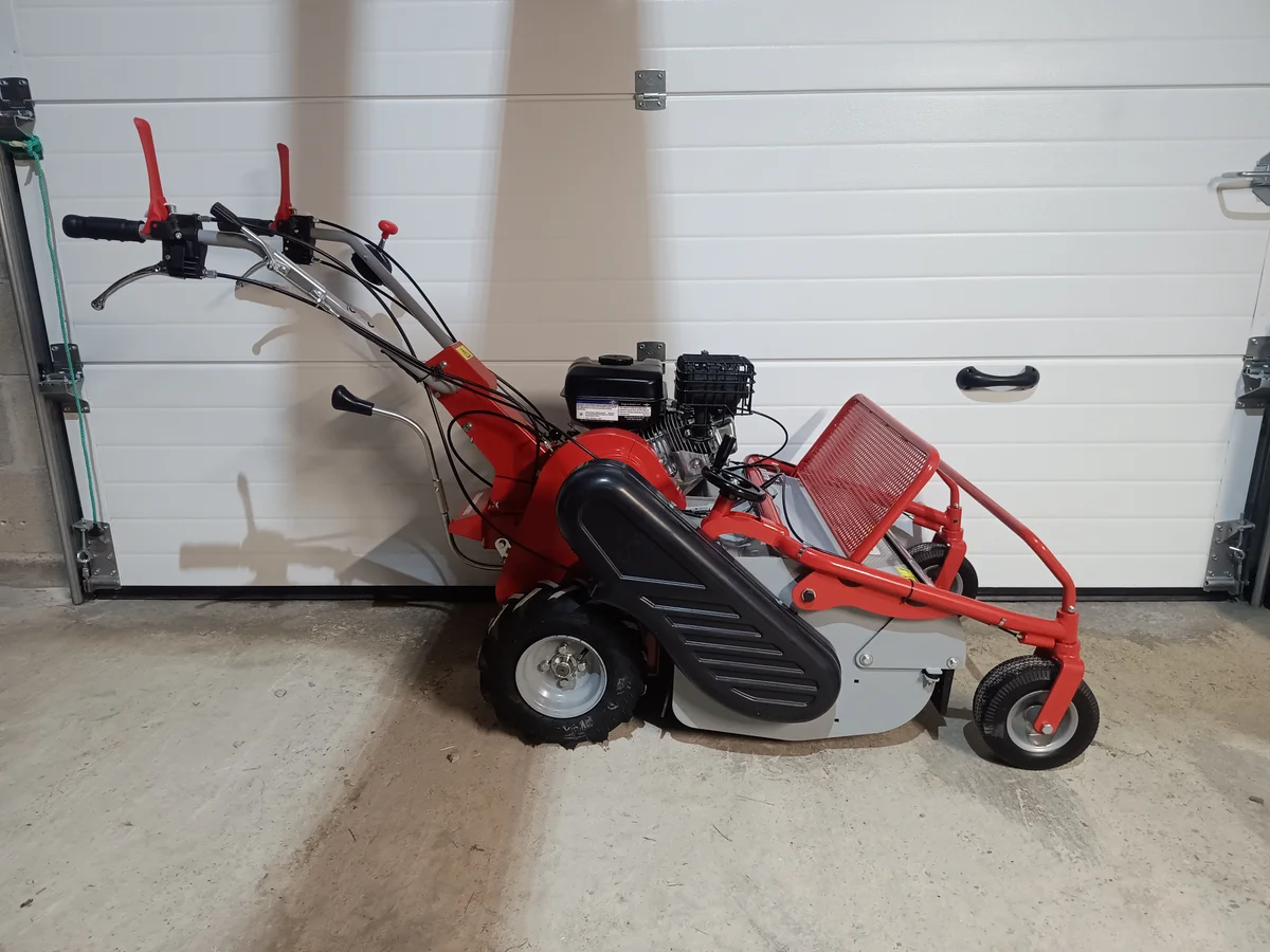 Tondeuse broyeur à fléaux à louer