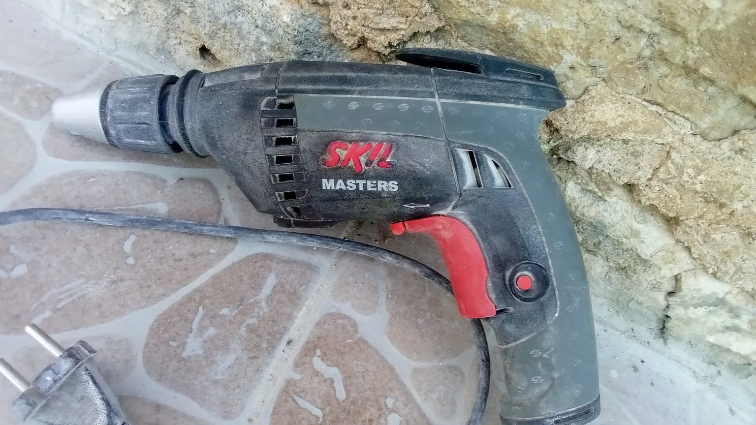 Viseuse speciale placo Skill master de 600 W