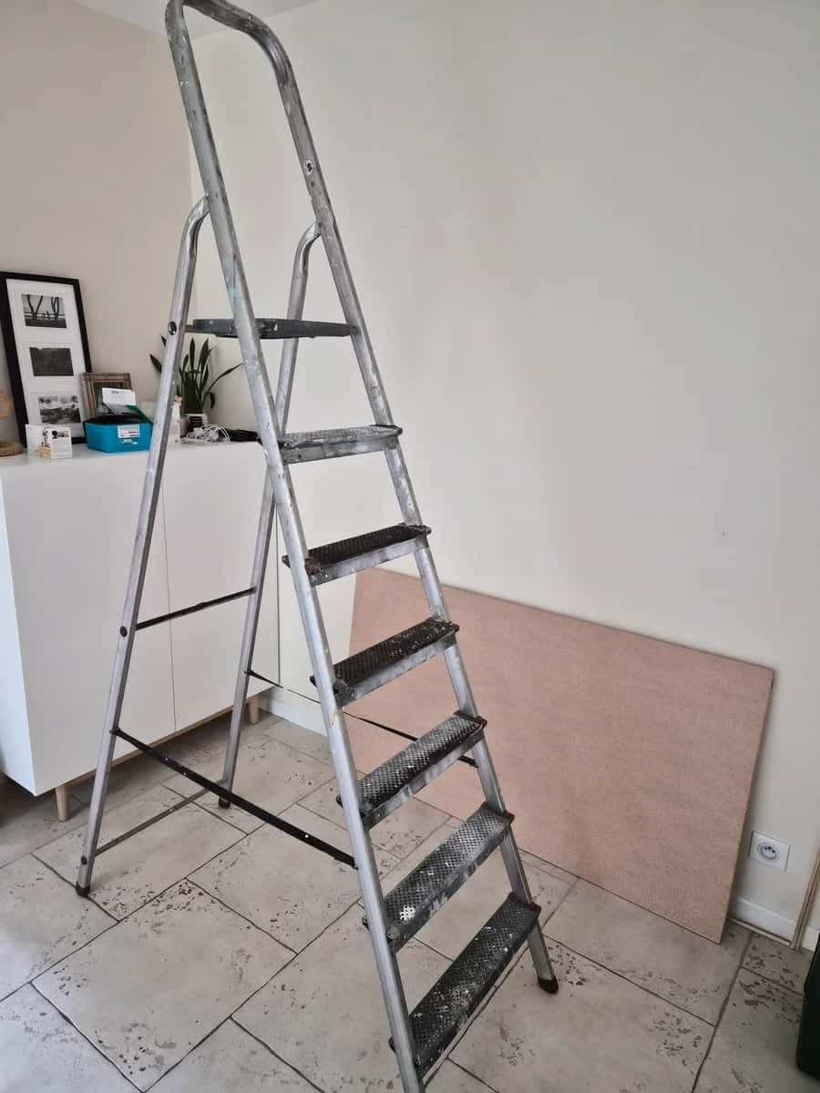 Escabeau 7 marches à louer entre particuliers