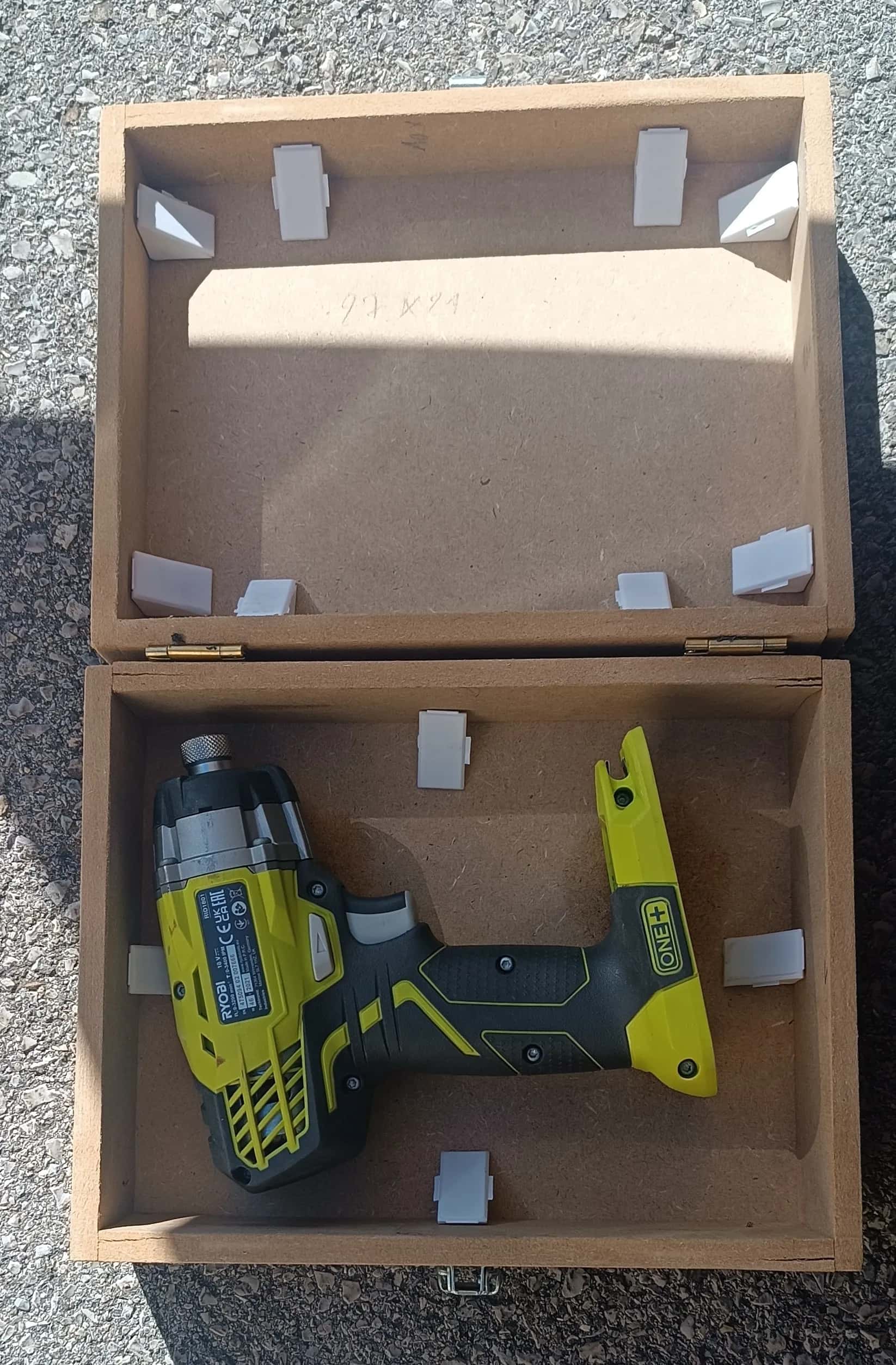 Visseuse à choc RYOBI RID 1801