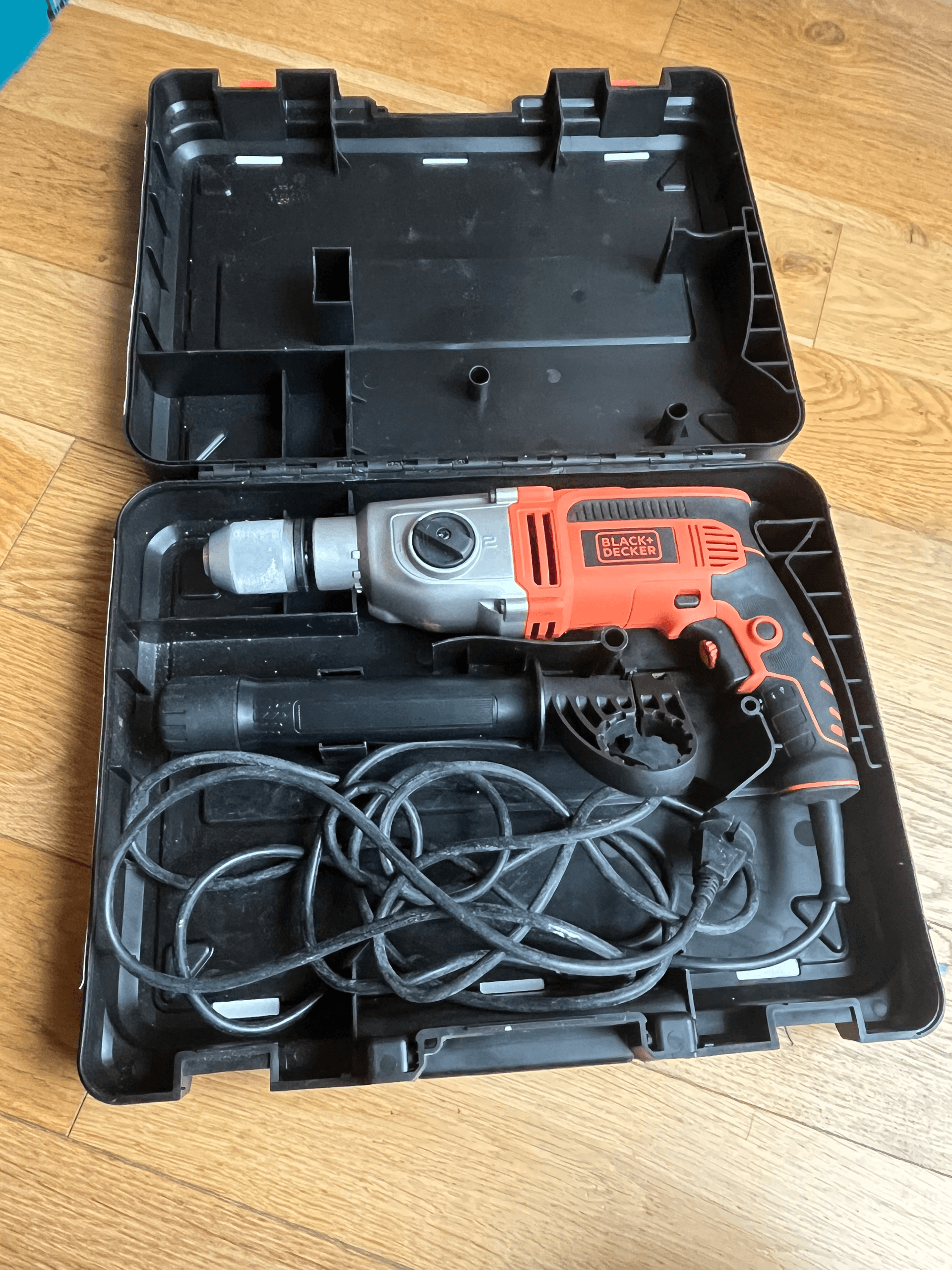 Perceuse à percussion 1100W 2 vitesses