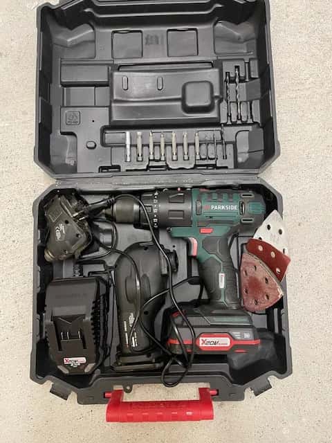 Visseuse / scie électrique / Ponçeuse outil 3 en 1