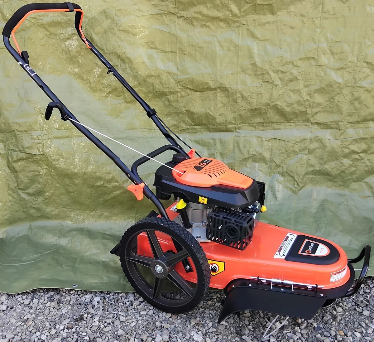 Location débroussailleuse thermique