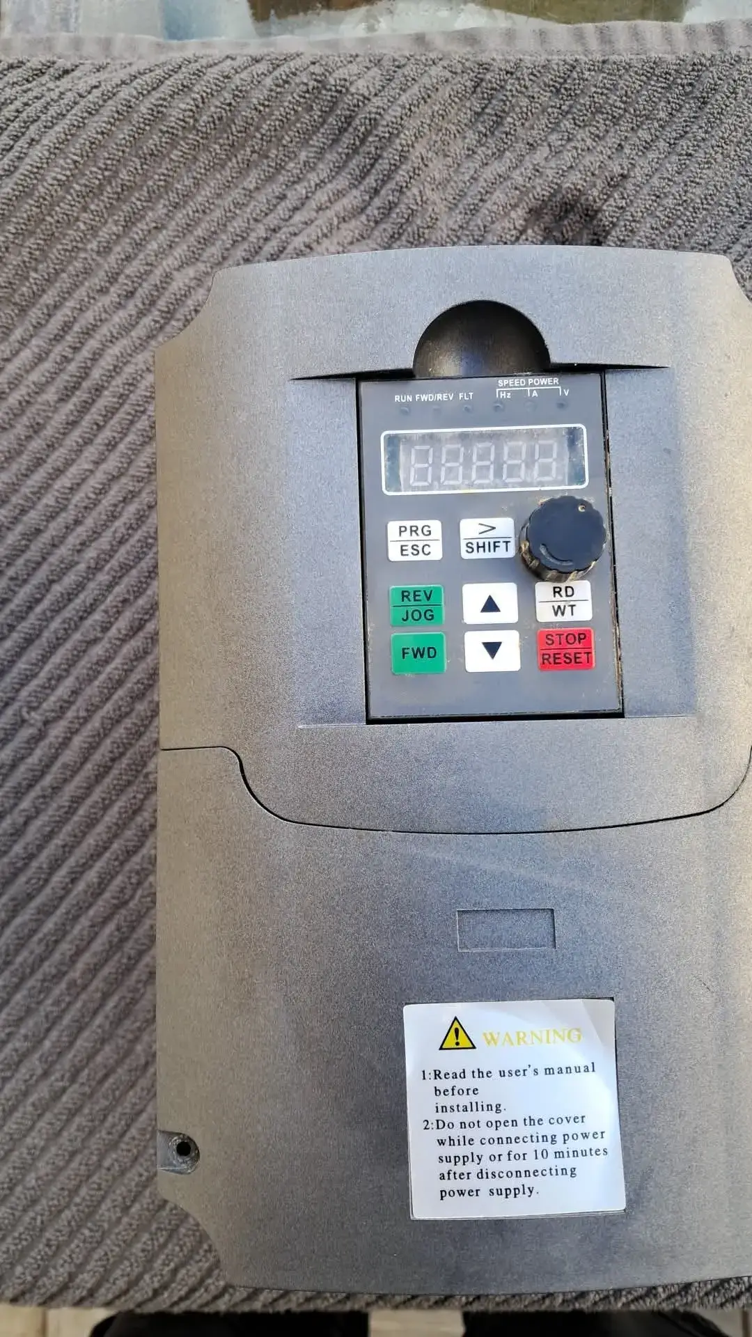 Convertisseur 220v 380v