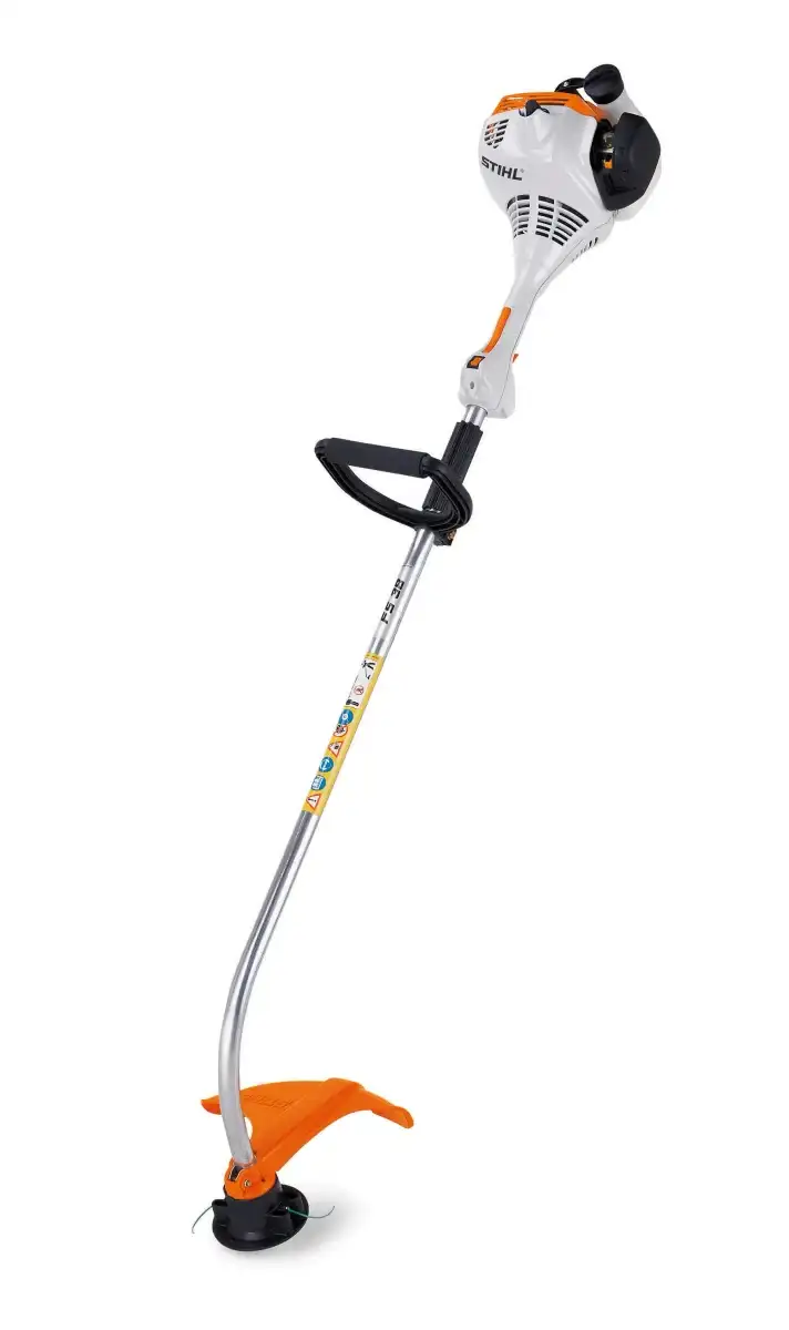 Coupe-bordure thermique STIHL FS 38