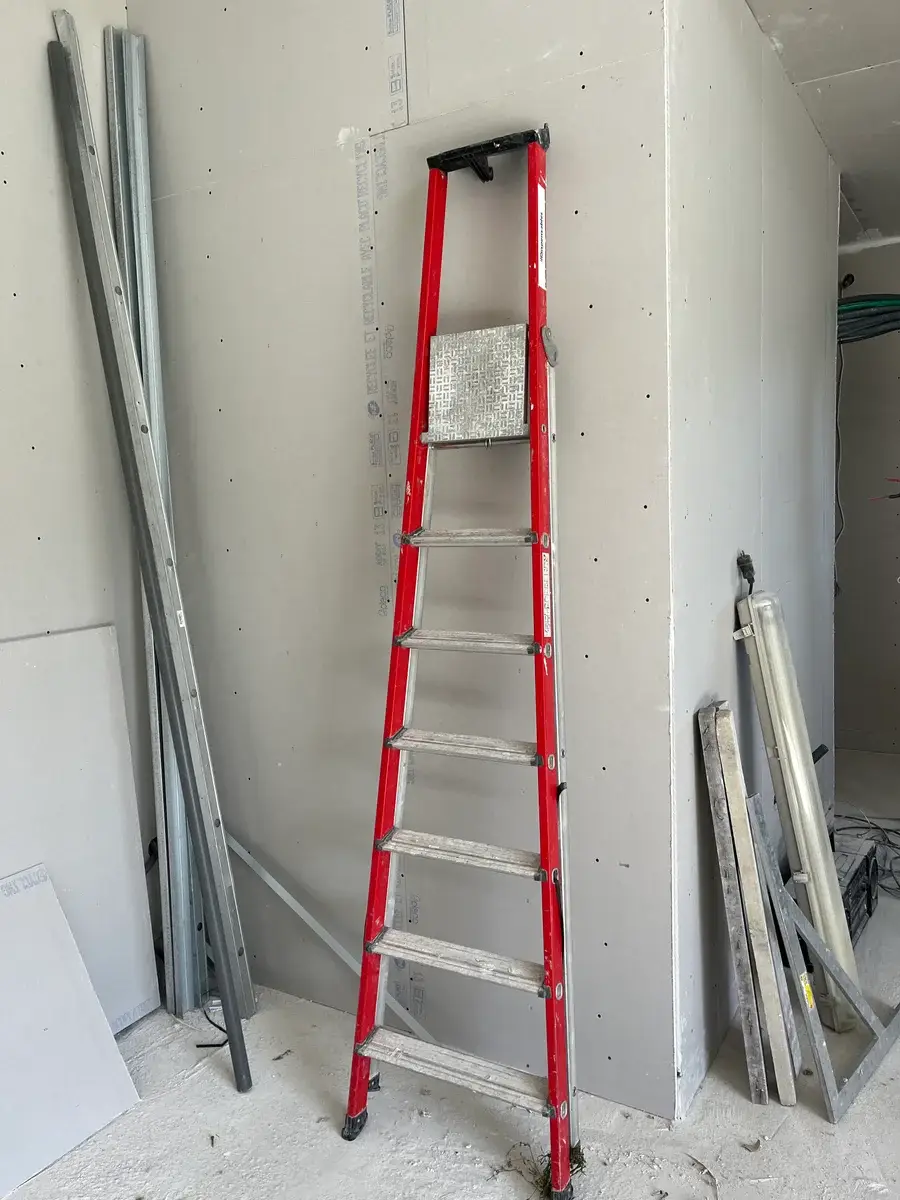 Escabeau à loué