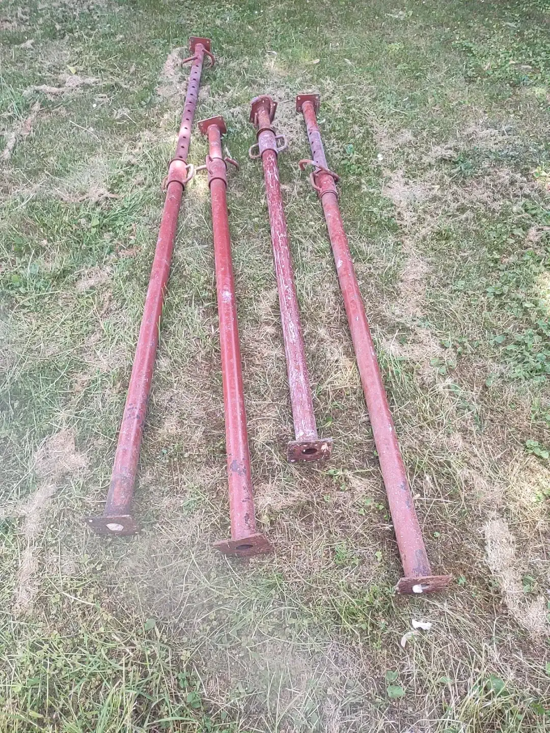 4 Étais de maçon