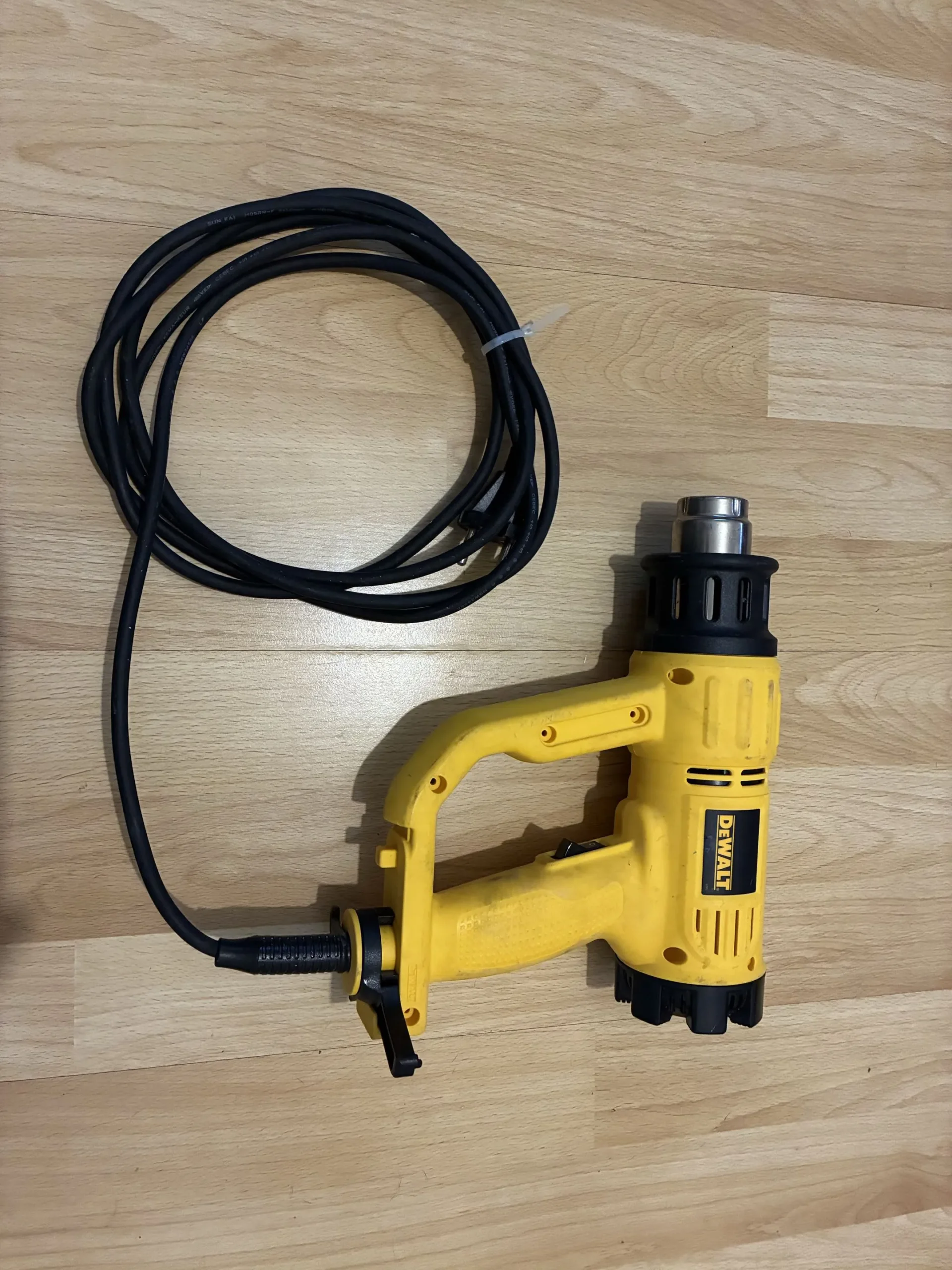 Location décapeur thermique DeWalt D26411-QS 1800W