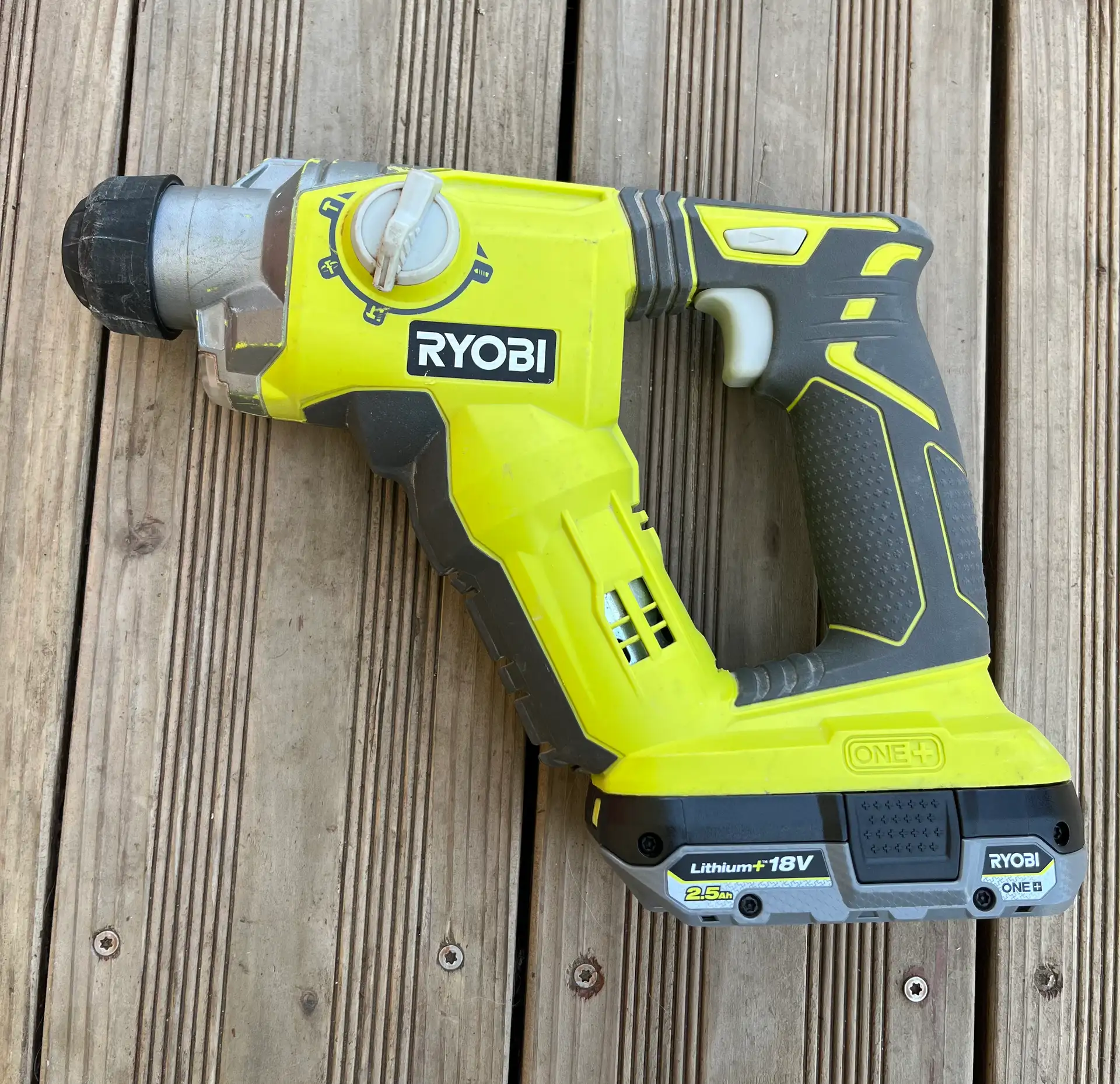 Marteau Perforateur burineur Ryobi à batterie