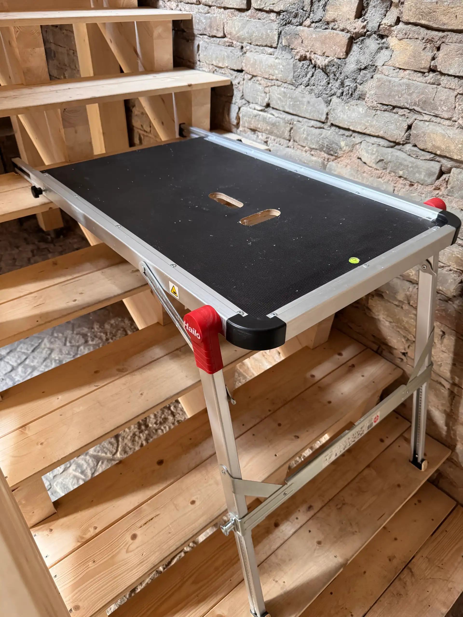 Plateforme escalier Hailo