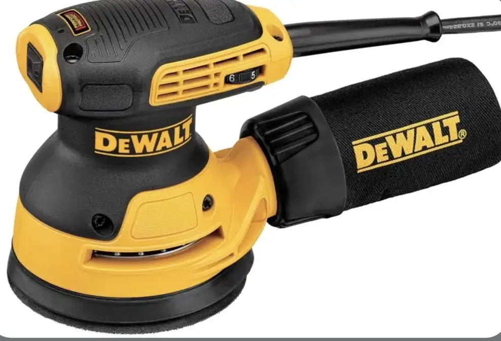 Ponceuse excentrique Dewalt 