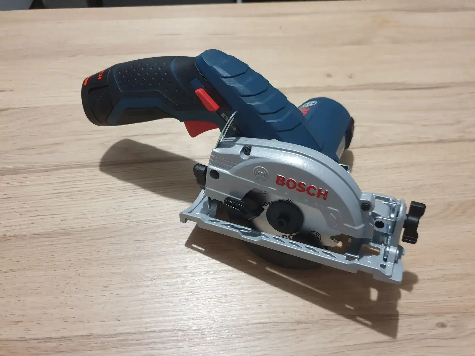 Scie circulaire 12v