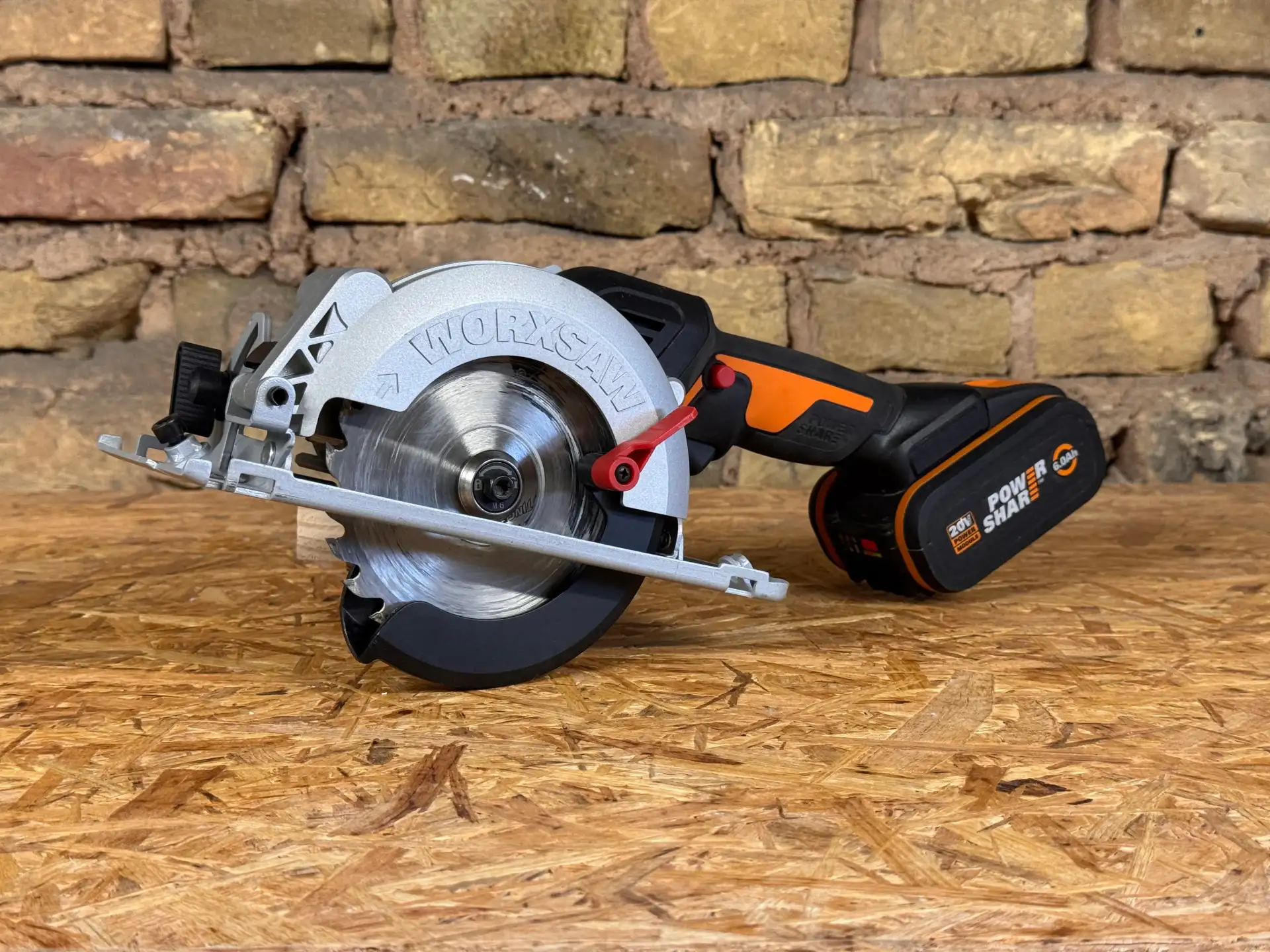 Scie circulaire Brushless